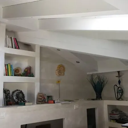 Ester Condominio Le Corti شقة